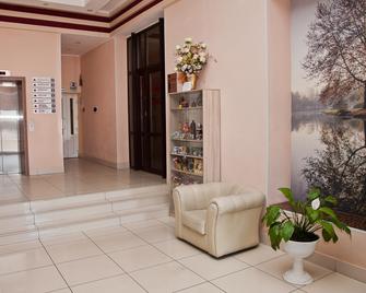 Hotel Desna - Briansk - Lobby