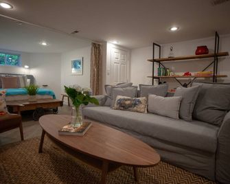 Hidden treasure, GREAT for families - Roomy, comfy, close to everything! - Washington D. C. - Sala de estar
