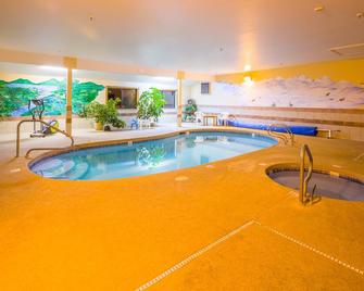 Alpine Inn & Suites - Gunnison - Pool