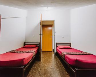 Step Inn Too - Kuala Lumpur - Bedroom