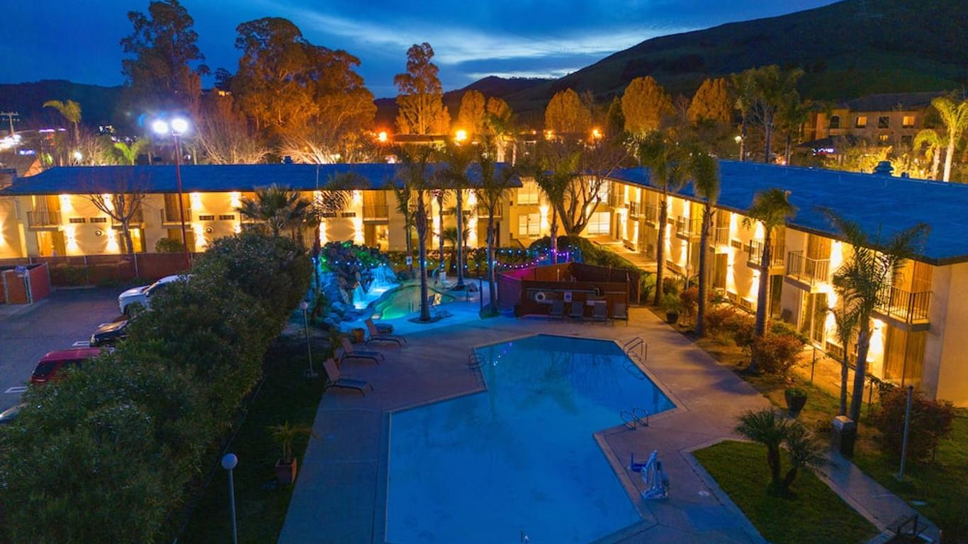 روز جاردن إن سان لويس أوبيزبو