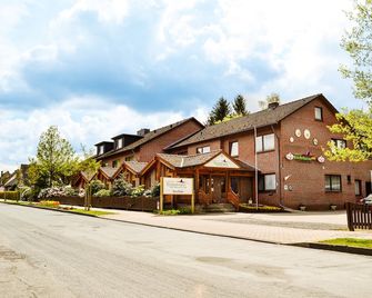 Heidehotel Bockelmann - Bispingen - Edificio