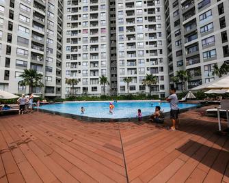 Mrt Apartment In Masteri Thao Dien - Ho Chi Minh City - Pool