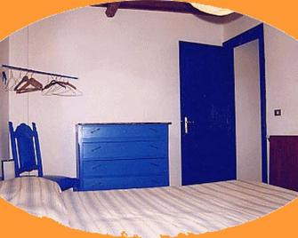 La casa nel bosco - Tortorella - Habitación