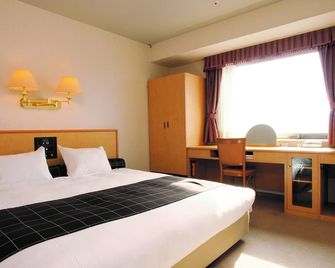 Yamagata Kokusai Hotel - Yamagata - Camera da letto