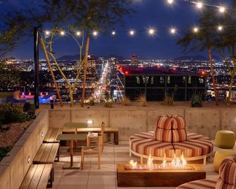 Sentral Sol Modern - Phoenix