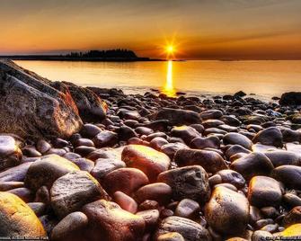 Strawberry Hill - South Portland