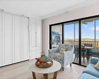 South Seas Bayside Villa 5134 - Family-Friendly Residence, Toys & Baby Gear - Captiva - Wohnzimmer