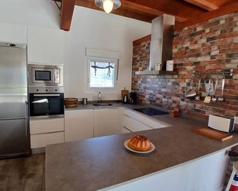 Casa Rural Txokoetxe - Munguía - Cocina