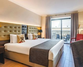 AX The Victoria Hotel - סליאמה - חדר שינה