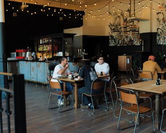 Malacuna Liverpool - Liverpool - Bar