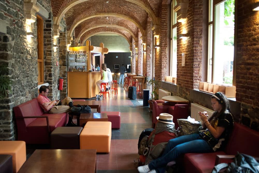 ليج يوث هوستل - ليج - ردهة