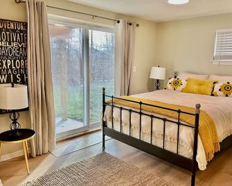 Chic Chalet of Boston Mills - Historic Hudson - Hudson - Slaapkamer