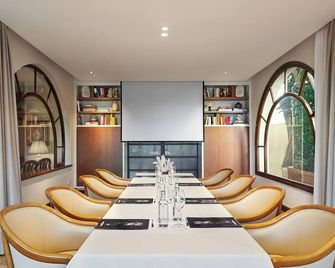 Hotel restaurant Ceferino - Vilanova i la Geltrú