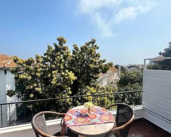 Ada Antik Otel - Istanbul - Balkon