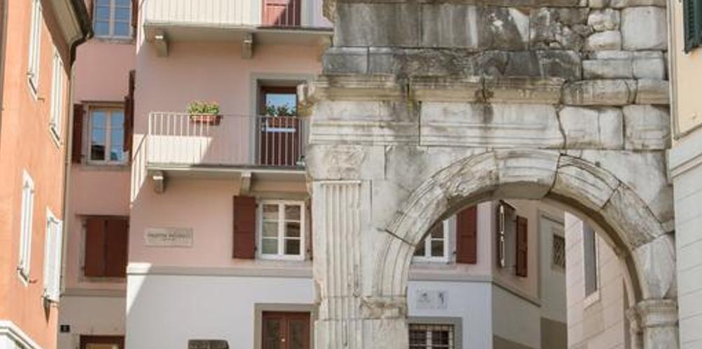 Hotel All Arco From 95 Trieste Hotels Kayak