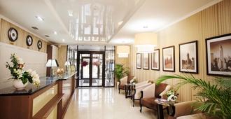 City & Business Hotel - Mineralnye Vody - Recepción