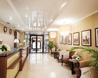 City & Business Hotel - Mineralnye Vody - Hall d’entrée