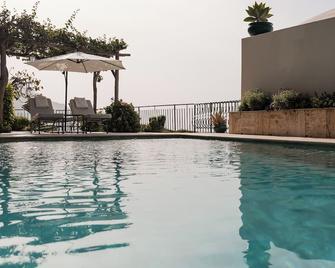 Villa Magia - Positano - Pool