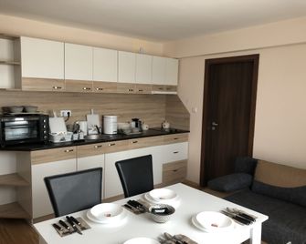 Palace Deluxe Hotel - Pomorie - Kuchnia