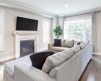 Snowbridge - The Blue Mountains - Living room