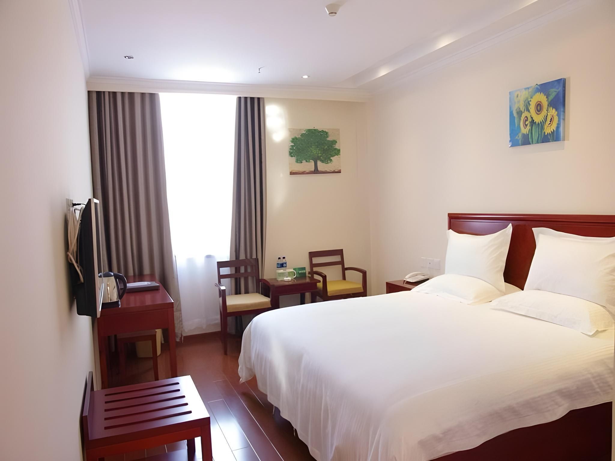Greentree Inn Zhangjiakou Zhangbei Zhongdu Caoyuan Business Hotel - Zhangjiakou - Camera da letto