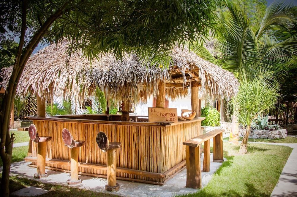Stunning jungle retreat, Riviera Maya, secluded Cenote near Playa & Tulum. - Akumal - Patio