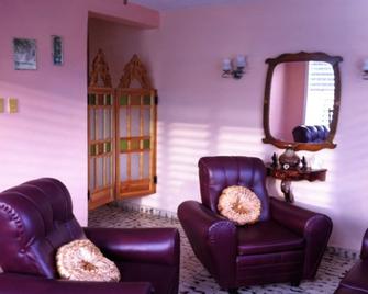 Hostal Casa Yoco & Mima - Baracoa - Sala de estar