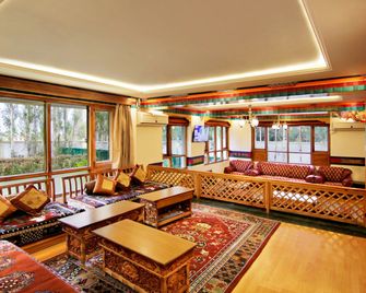 Hotel Caravan Centre - Leh - Lounge