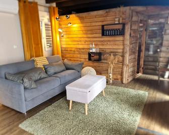 Poolhaus mit Sauna und Kamin - Offenburg, Straßburg, Europapark - Kehl - Wohnzimmer