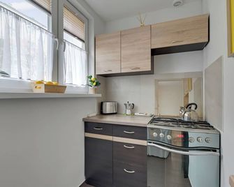 Rentplanet - Apartament Rubinowa - Gdansk - Cocina