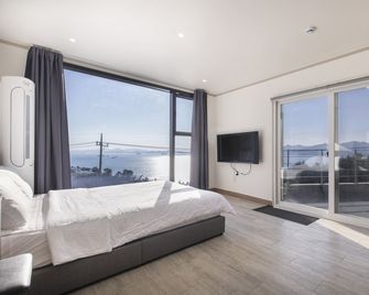 beotkkotgil jinaseo - Namhae - Bedroom