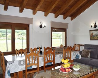 Casas Rurales Cuatro Valles - Vegacervera - Essbereich