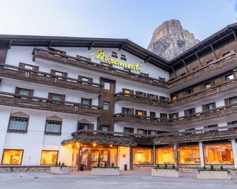 Hotel Miramonti Corvara - Corvara in Badia - Edificio