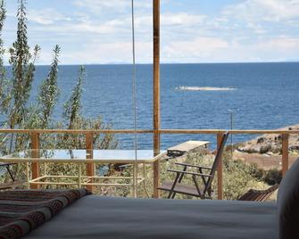 Allpaluxe Peru Lodge - Isla Amantani - Ocosuyo - Balcone