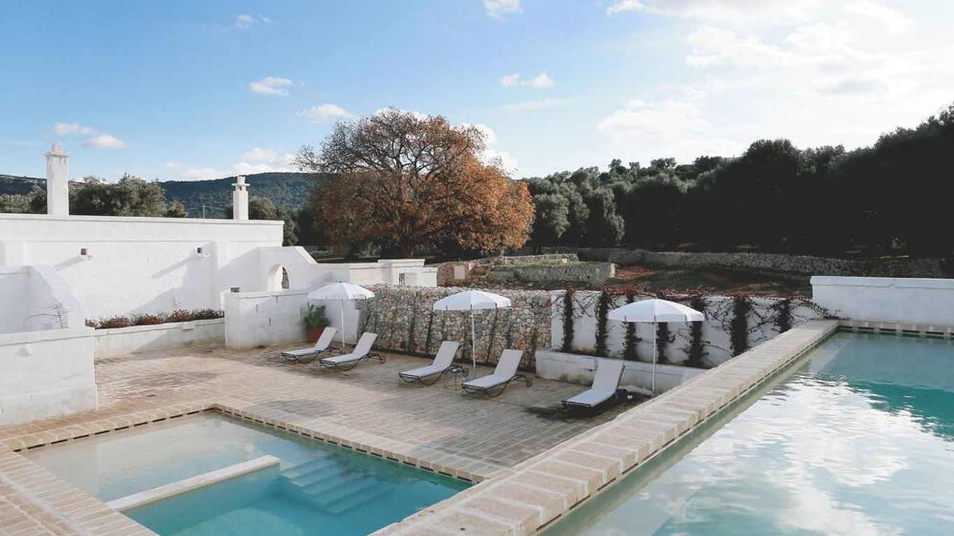 Masseria Le Carrube