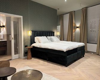 De Pastorie Bed & Breakfast - Roermond - Bedroom