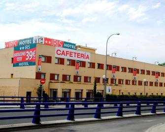 Hotel Iris Guadalajara - Guadalajara - Building