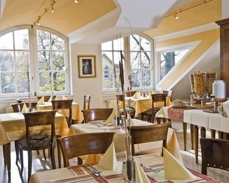 Hotel Königin Olga - Ellwangen - Ресторан