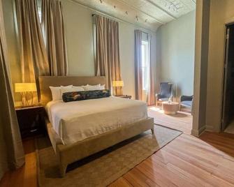 Elk - The Flats Demopolis - Demopolis - Slaapkamer