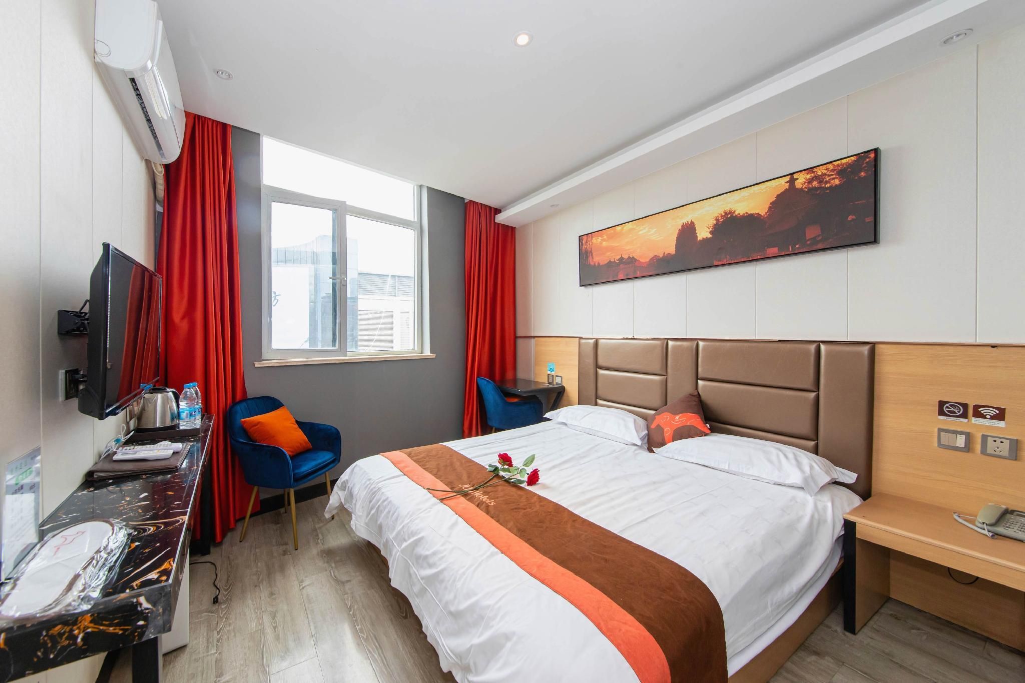 Junyi Chain Hotel (Yangzhou Slender West Lake Siwangting Road Branch) - Yangzhou - Habitación