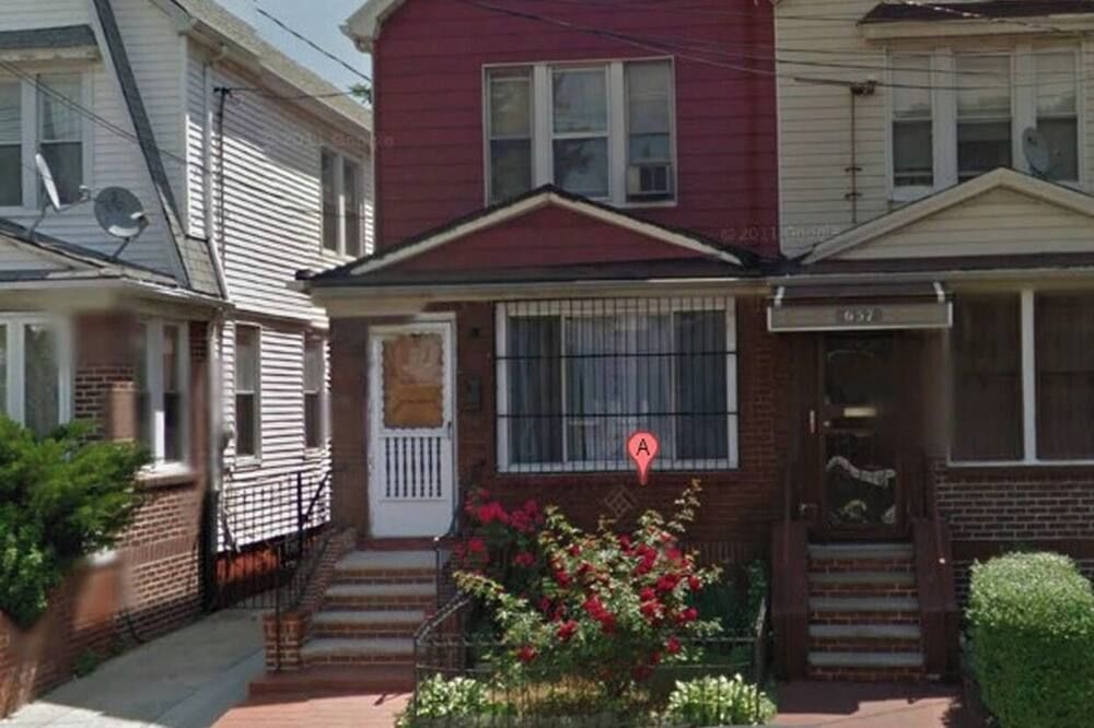 No Sleep till Brooklyn - بروكلين - مبنى