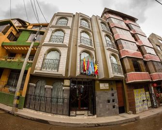 Utasa Villa Real Inn - Puno - Edificio