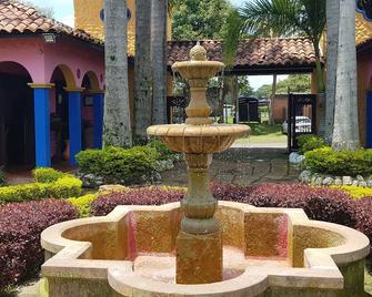Hotel San Antonio del Cerro - Pereira - Patio