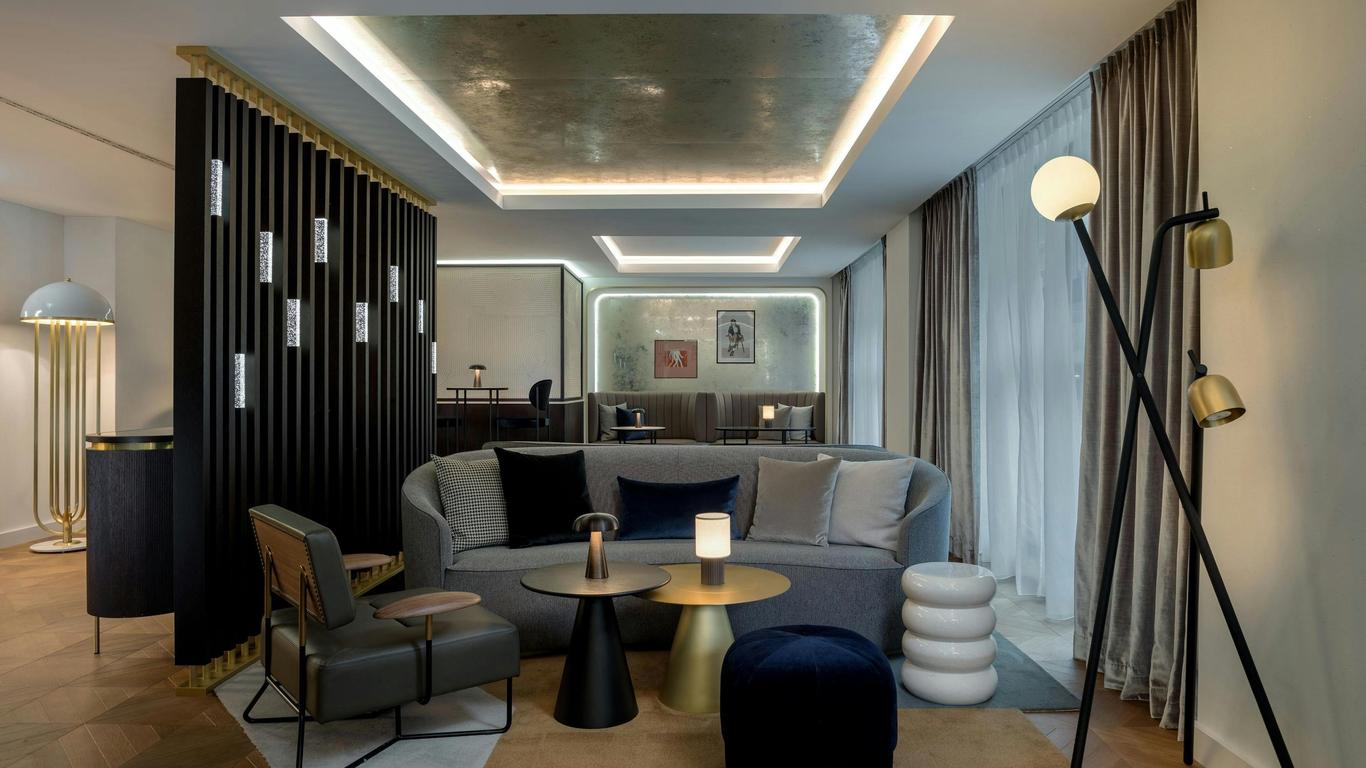 Neues Schloss Privat Hotel Zurich, Autograph Collection