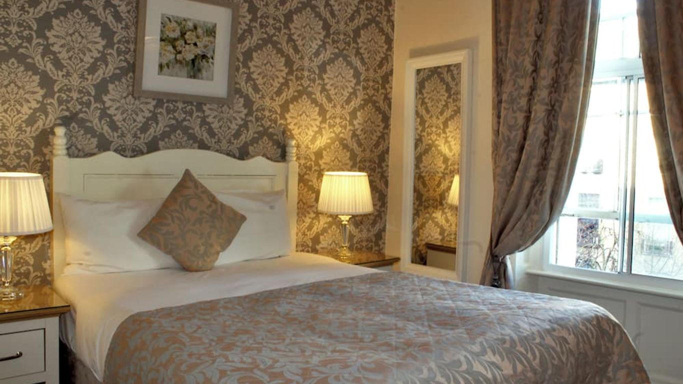 Baggot Court Townhouse