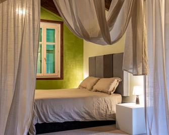 Casa di Yorik - Cantarana - Habitación