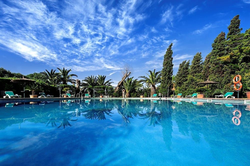 هوتل بونتا سور