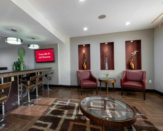 Red Roof Inn Raleigh - North-Crabtree Mall/Lenovo Center - Raleigh - Lounge