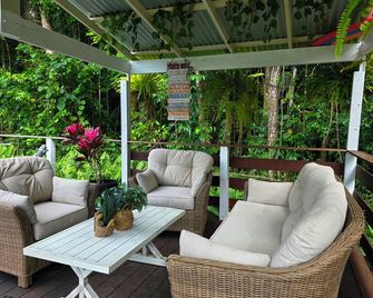 Alena Star Villa, Luxury, Position, AC and Pool - Cape Tribulation - Binnenhof